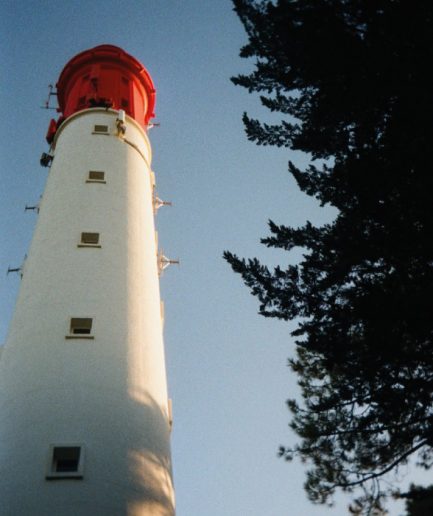 Phare du cap ferret vu du bas