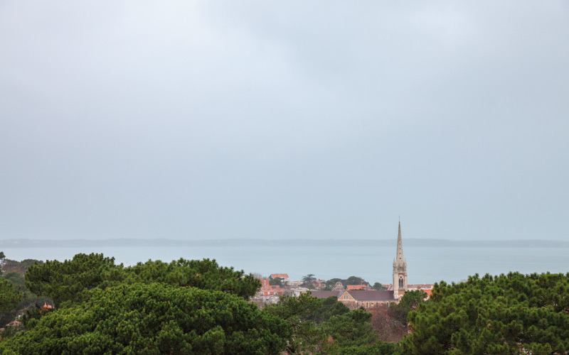 Basilique Notre-Dame d’Arcachon vu en drone